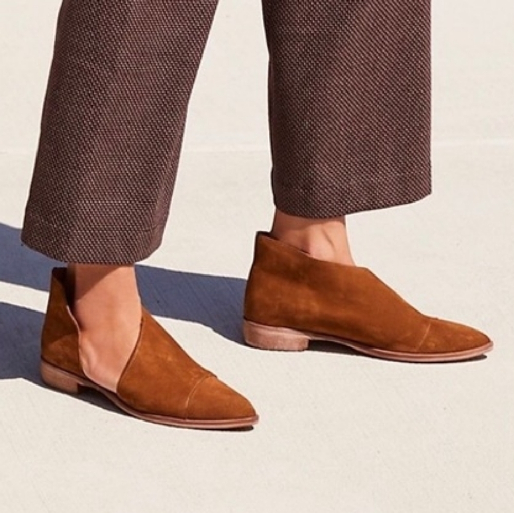 Free People Royale Cocoa Brown Suede Flat Shoes size 38 NWOB
